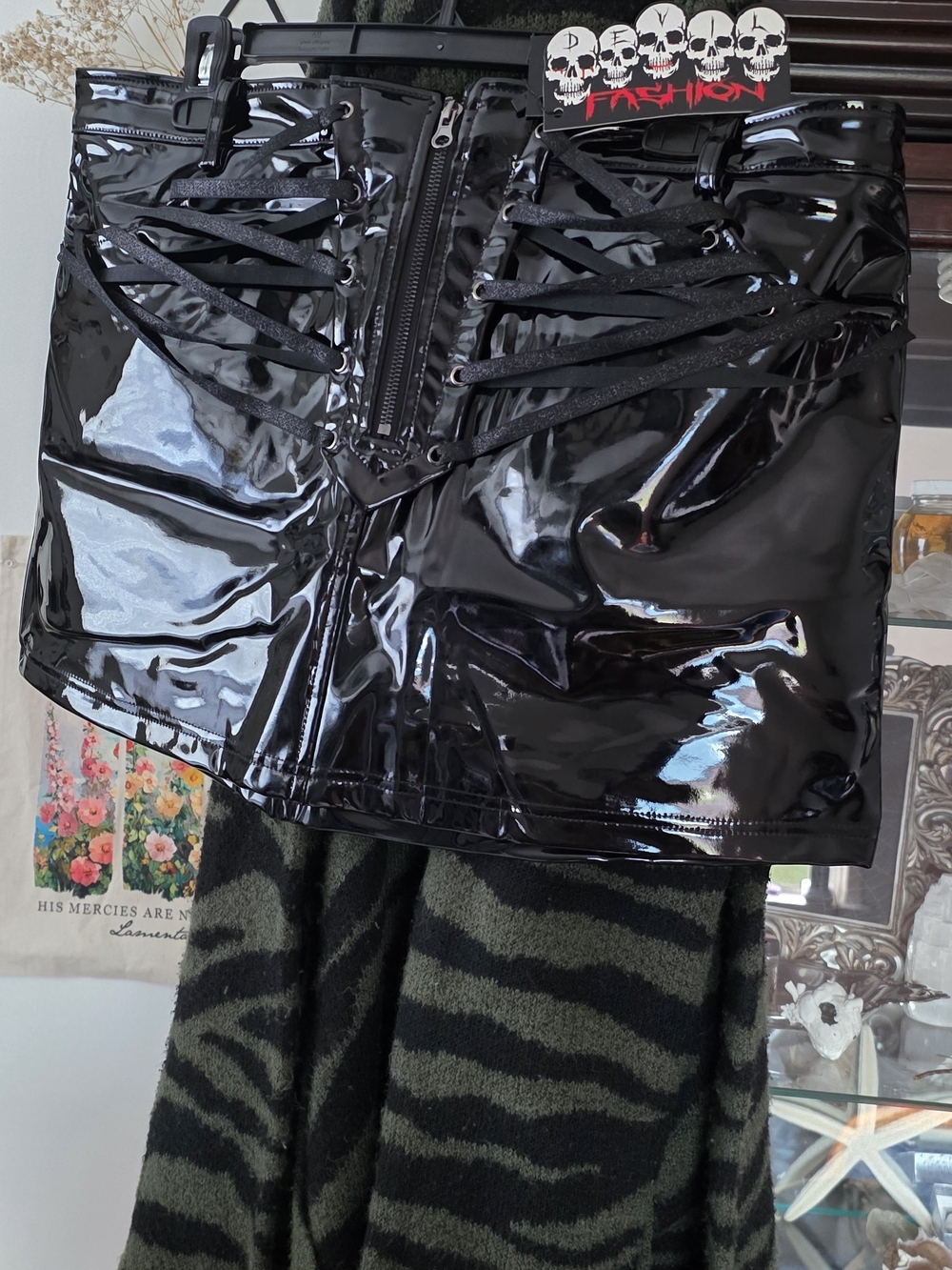 Club, Alt, Emo, Goth Wear Vinyl Lace-Up Mini Skirt